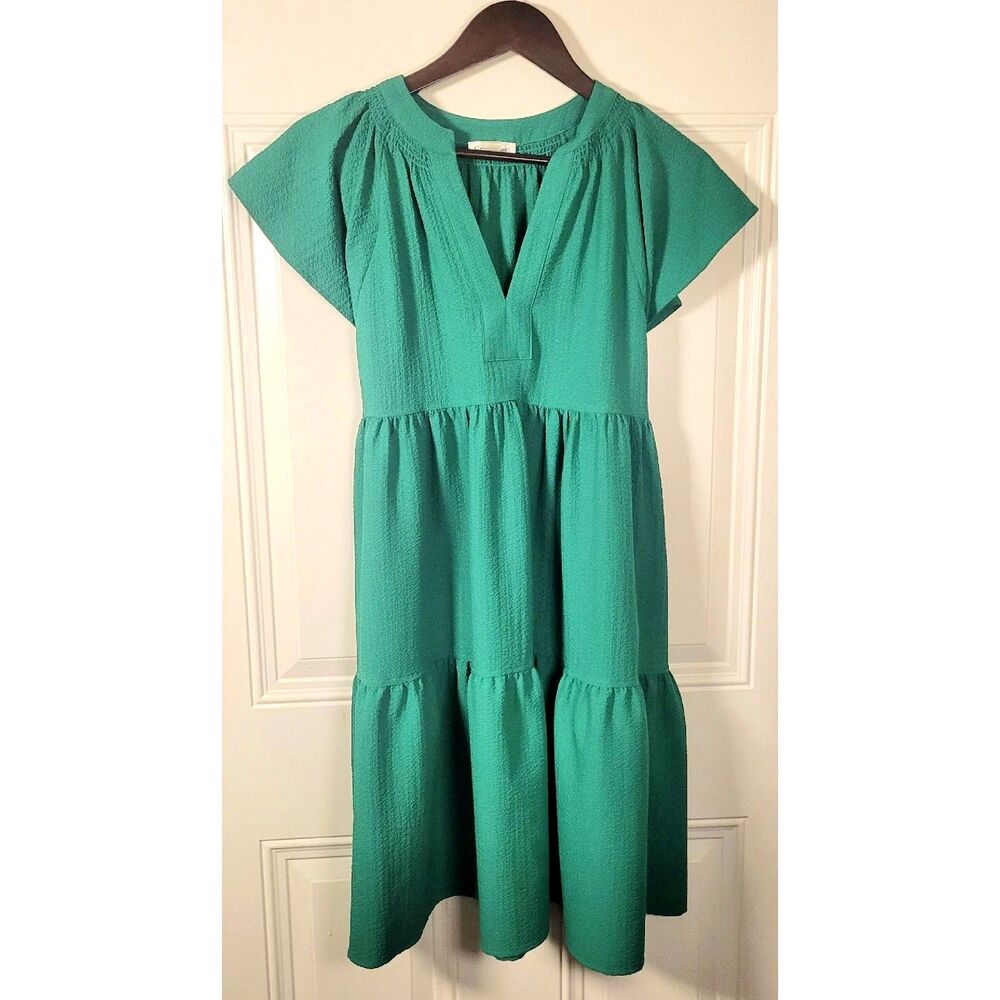 Calvin Klein Size 2 Green Textured Tiered Dress Flutter Sleeve Boho